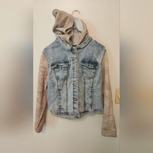 Xl juniors camo fleece demin jacket, bleachwashed denim, light green camo